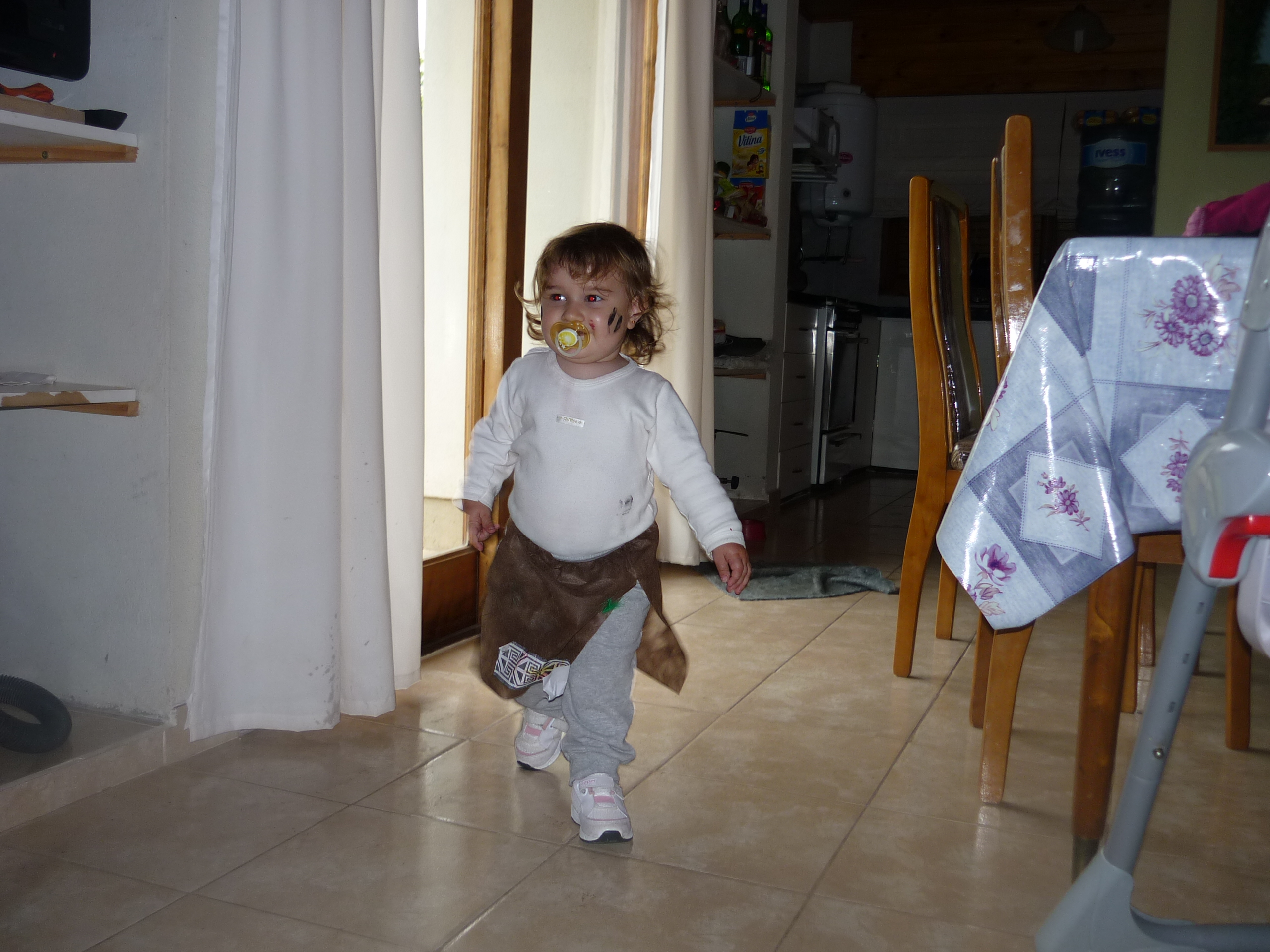 fotos/2011-10-10 - Iara indiecita, cena chiquilo/P1020305.JPG